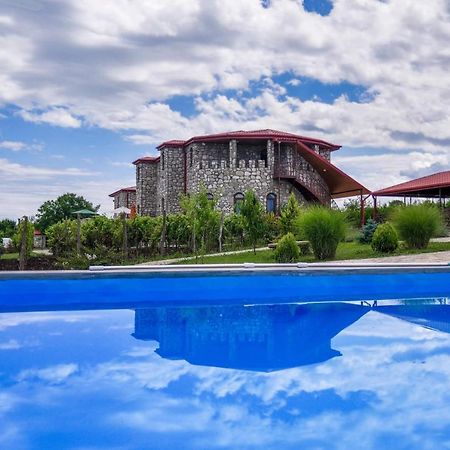 Chateau Tetri Bairagebi White Flags Kisiskhevi 외부 사진