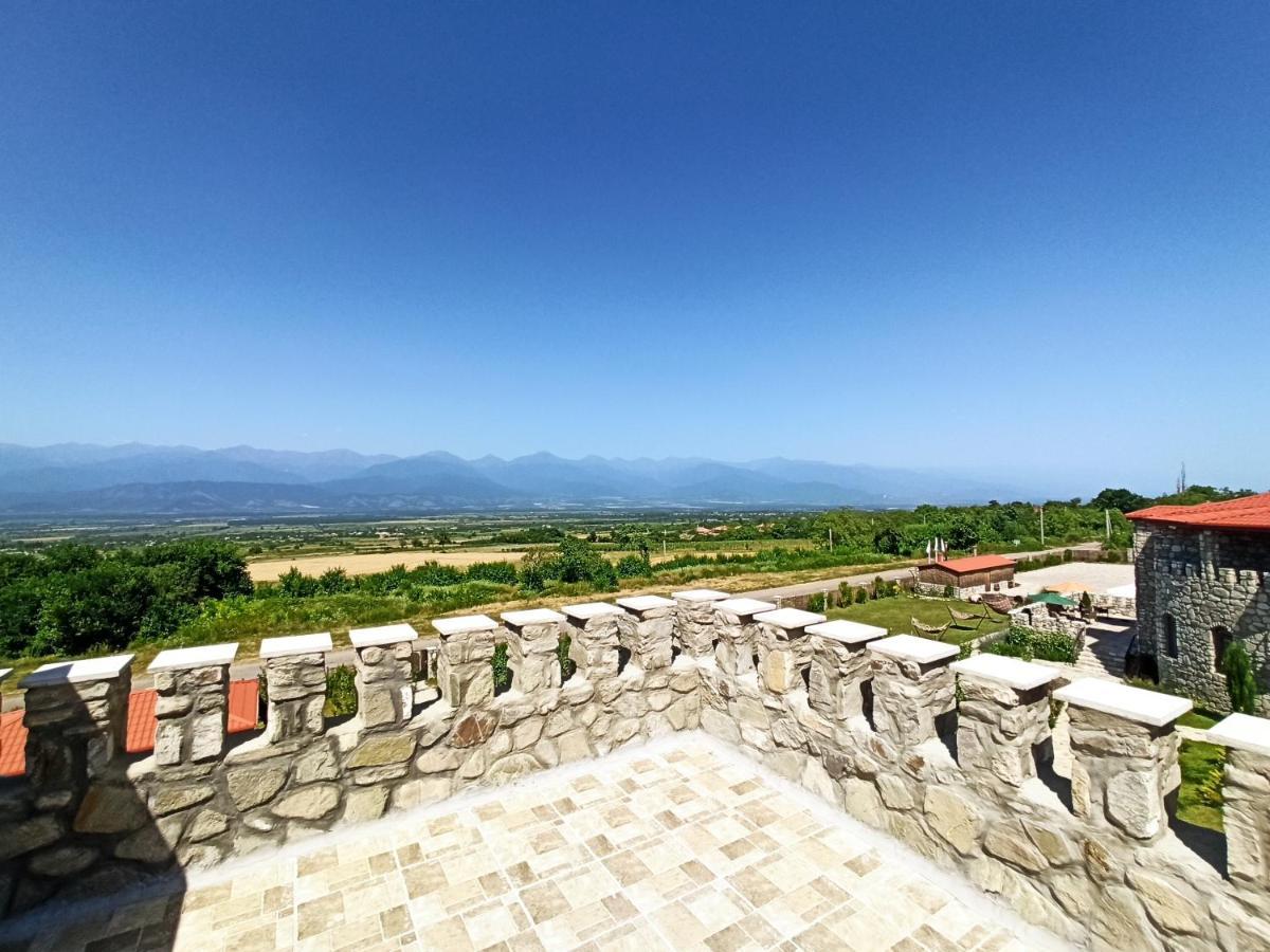Chateau Tetri Bairagebi White Flags Kisiskhevi 외부 사진