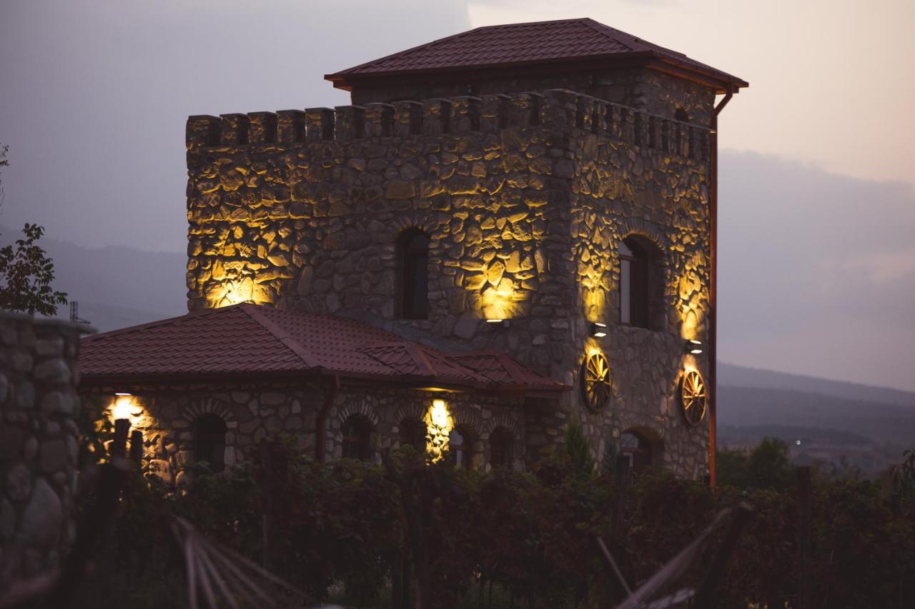 Chateau Tetri Bairagebi White Flags Kisiskhevi 외부 사진